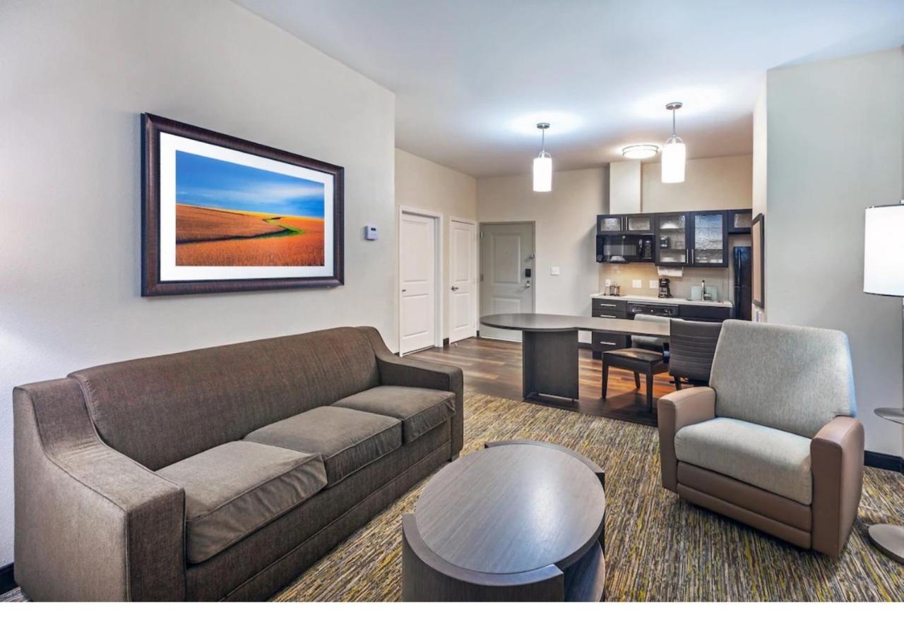 Candlewood Suites Midland By Ihg Zewnętrze zdjęcie